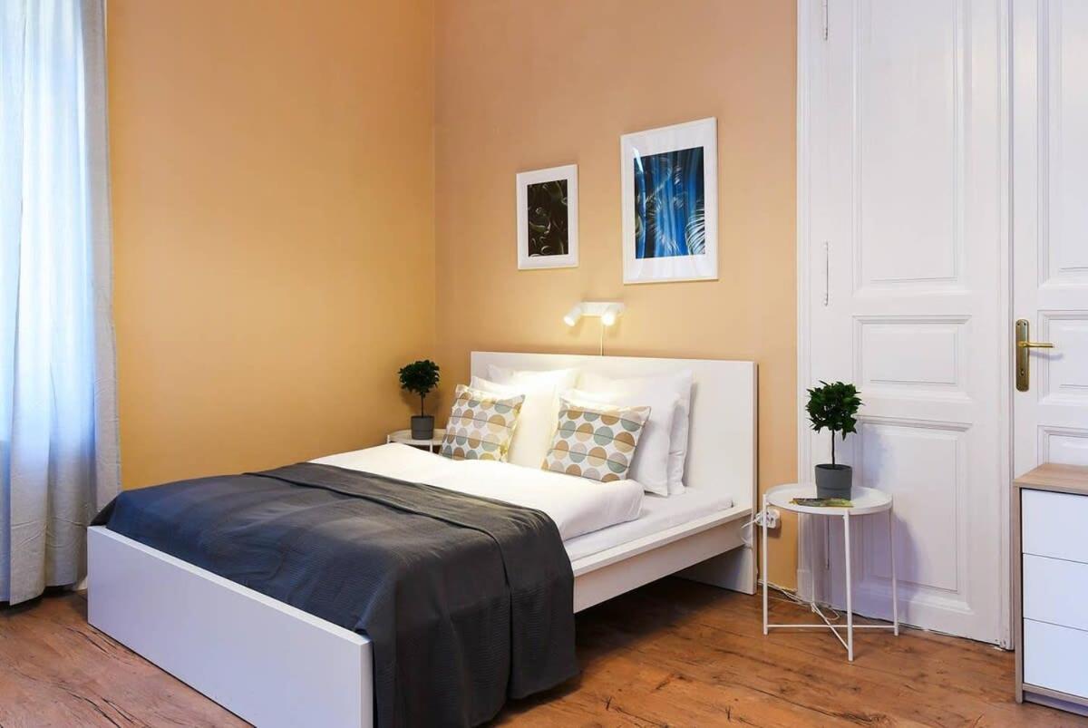 Very Central Very Spacious New Home Budapesta Exterior foto