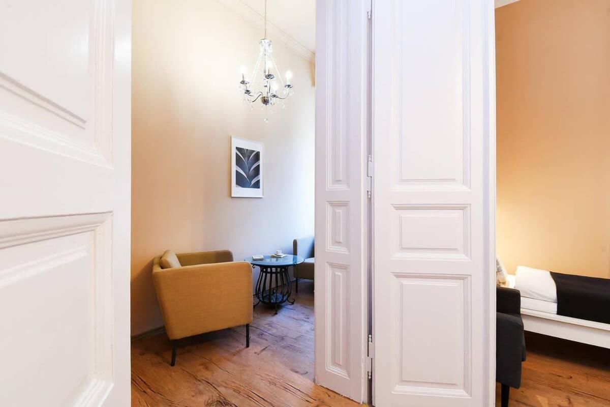 Very Central Very Spacious New Home Budapesta Exterior foto
