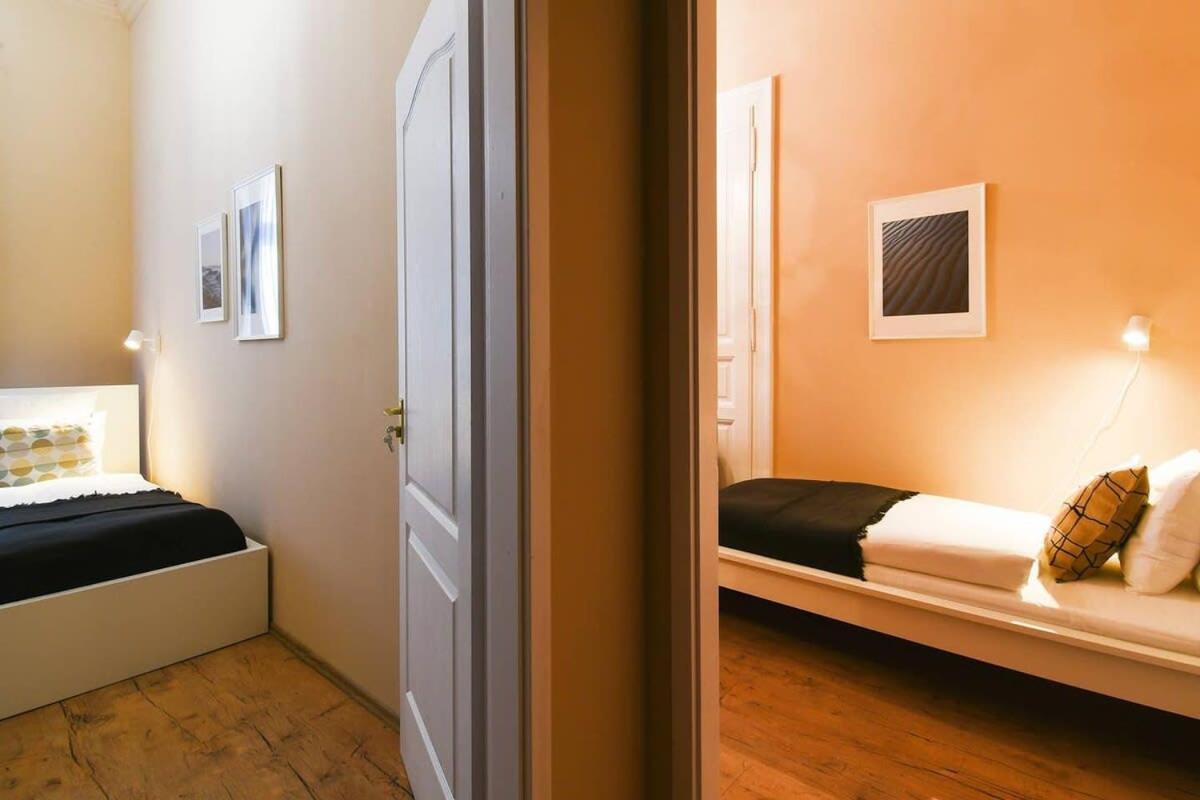 Very Central Very Spacious New Home Budapesta Exterior foto
