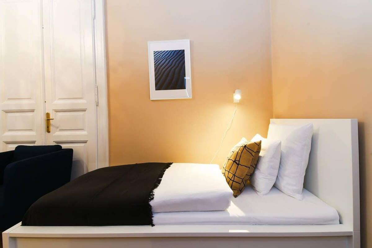 Very Central Very Spacious New Home Budapesta Exterior foto